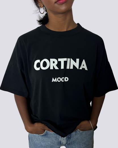 T-shirt over Cortina