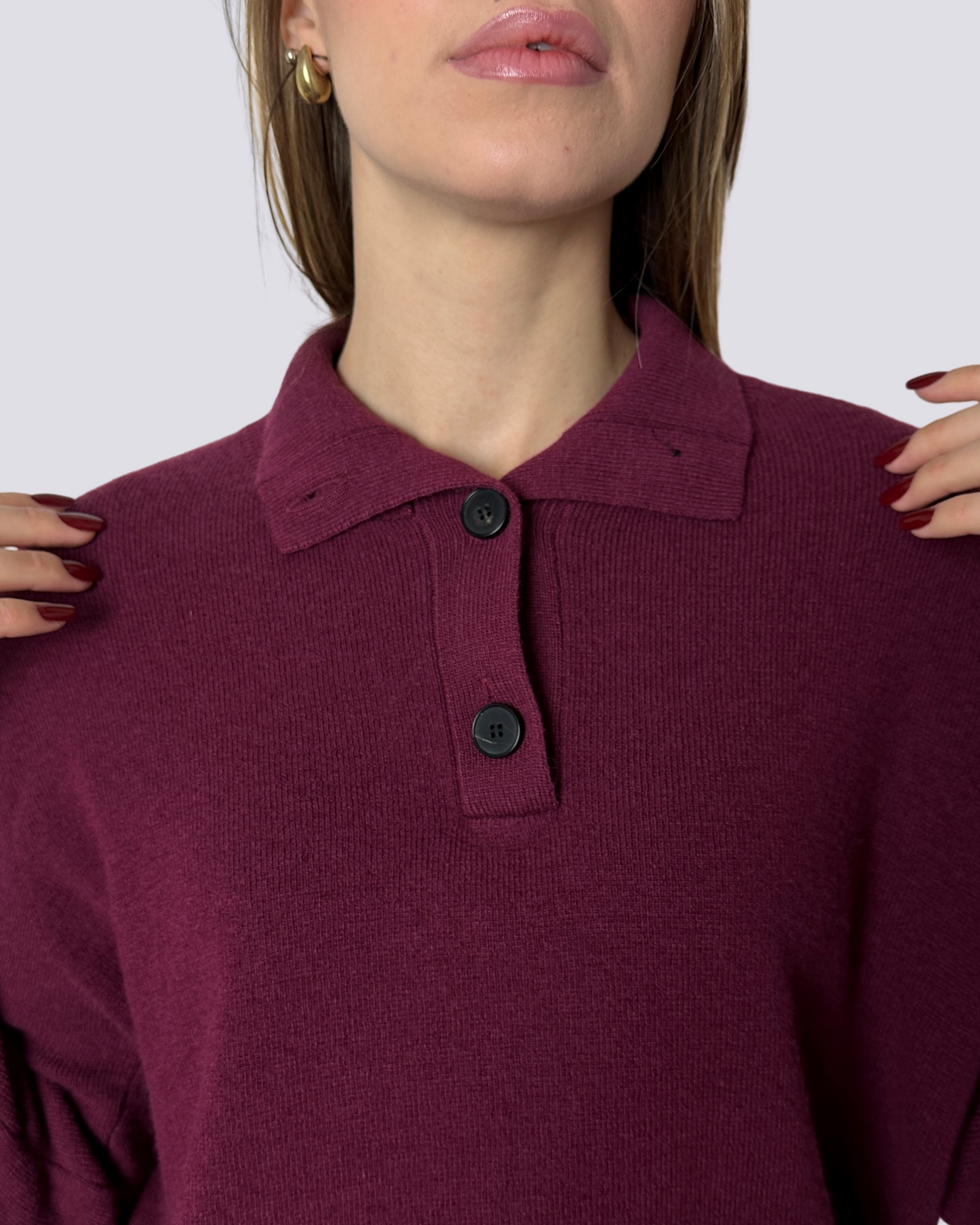 Maglia con colletto bordeaux